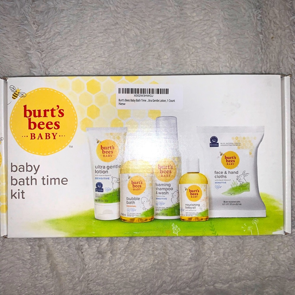 Burt’s Bees Baby Bath Time Kit (Full Size)